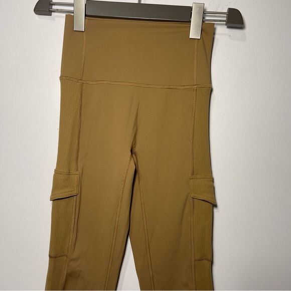 OFFLINE by Aerie Women’s mustard yellow 7/8 Ribbed Leggings Size S High Rise - Picture 2 of 10